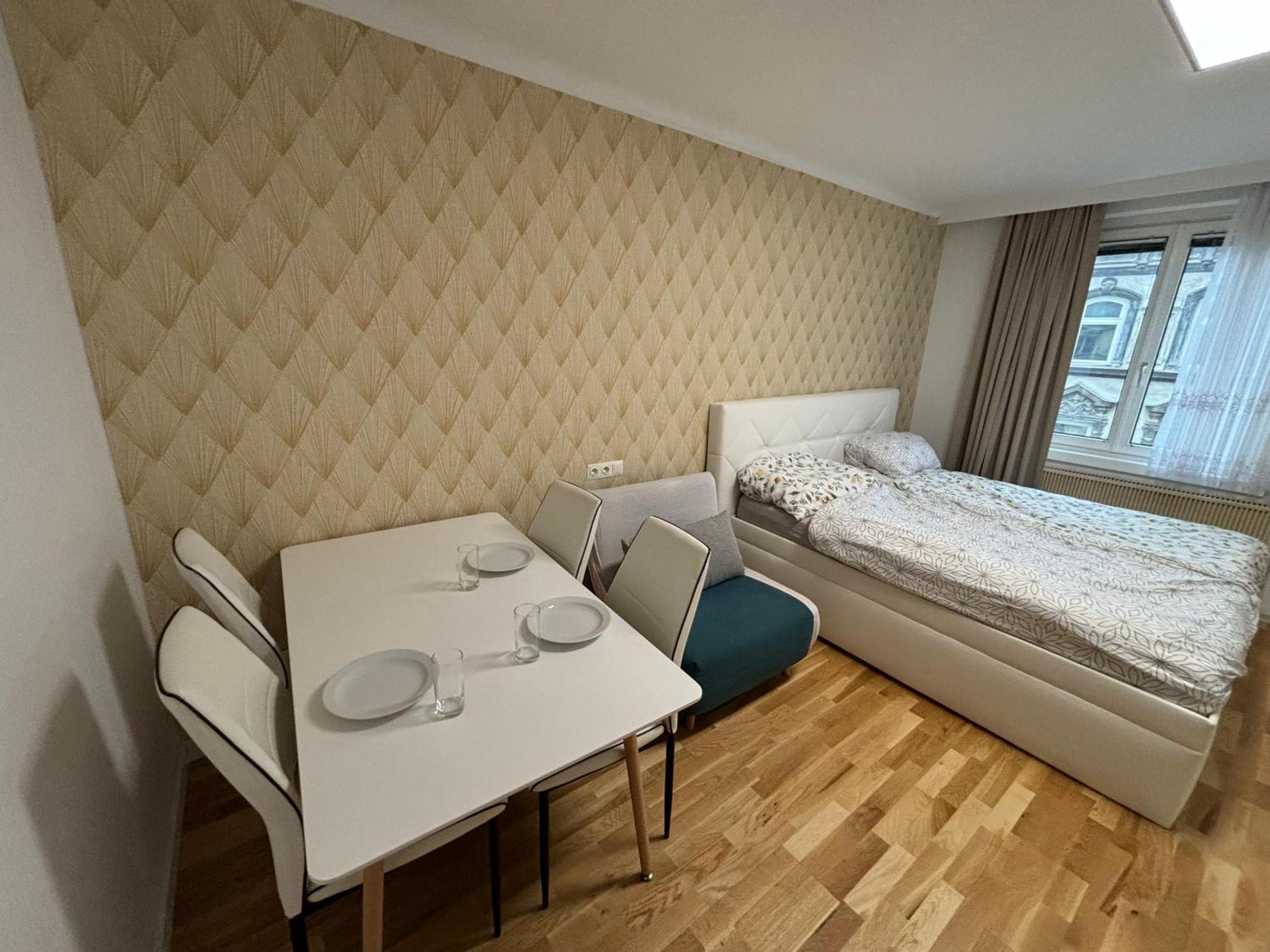 Exclusive Serviced Flat On Taborstrasse เวียนนา ภายนอก รูปภาพ